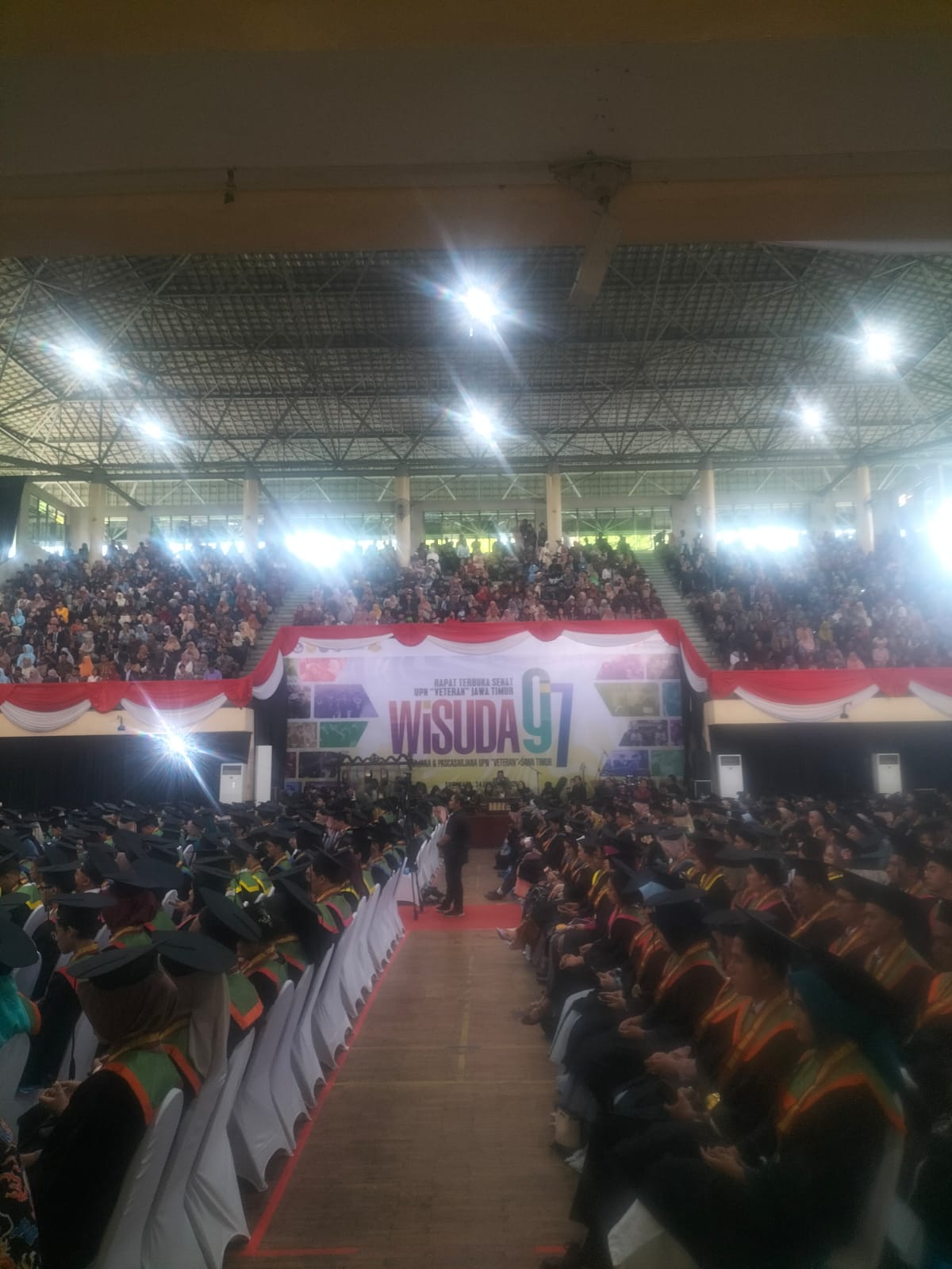 Rapat senat terbuka UPN 97, Surabaya 2026